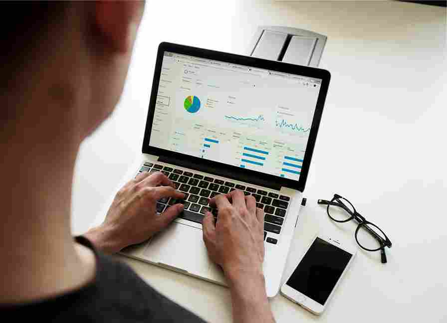 Media Buying Adalah : Strategi Tingkatkan Jangkauan ROI Bisnis