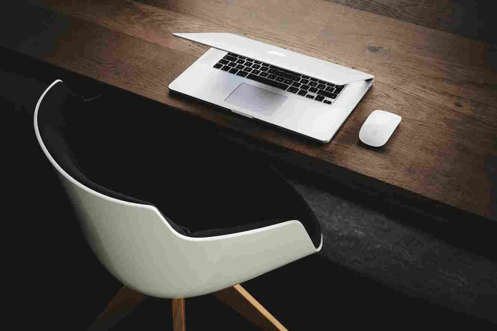 KOL Management & Influencer Marketing: Apa Bedanya?